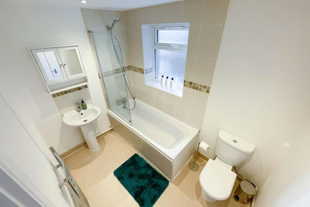 Apartment Spacious House In Brighton With Large Garden And Free Parking
