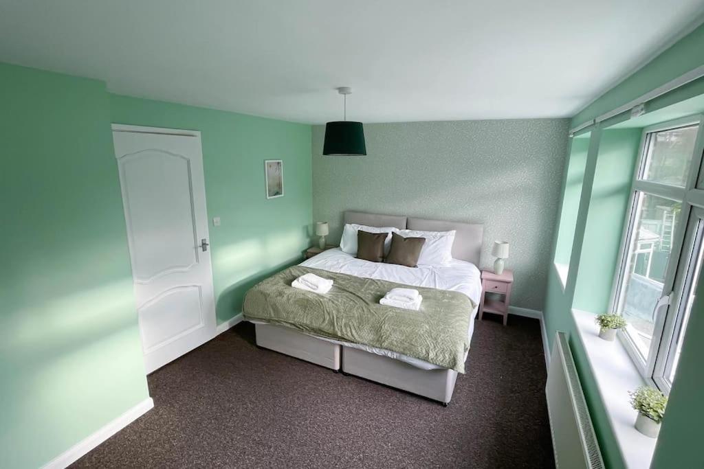 Spacious House In Brighton With Large Garden And Free Parking Apartment *