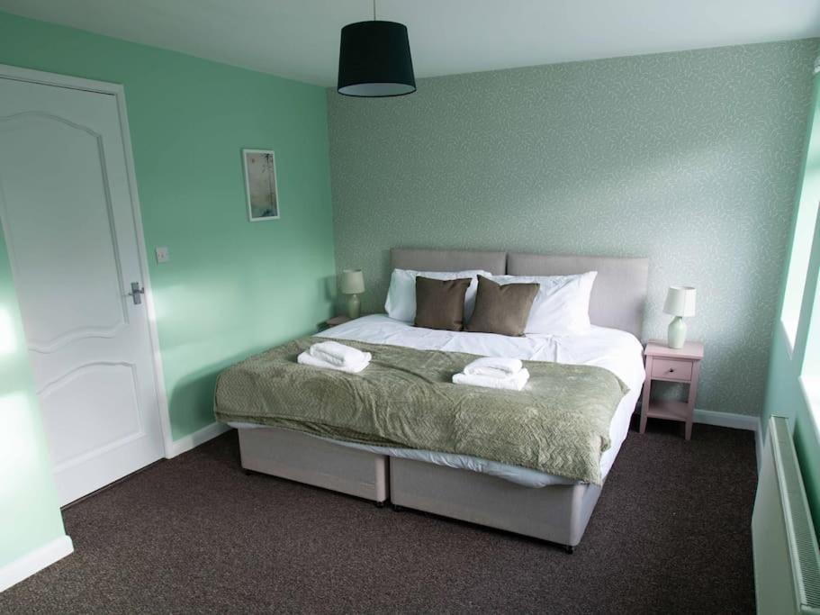 Spacious House In Brighton With Large Garden And Free Parking Apartment *